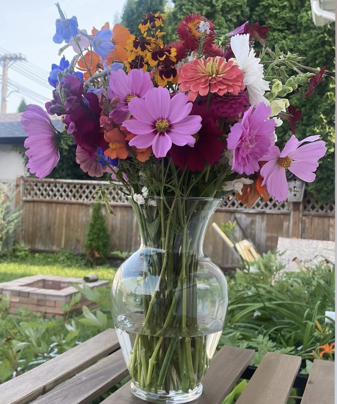 Workshop: Flores de granja, de la tierra al ramo (online)